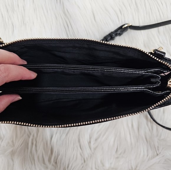 Victoria's secret  patch glam logo crossboddy - Picture 8 of 10